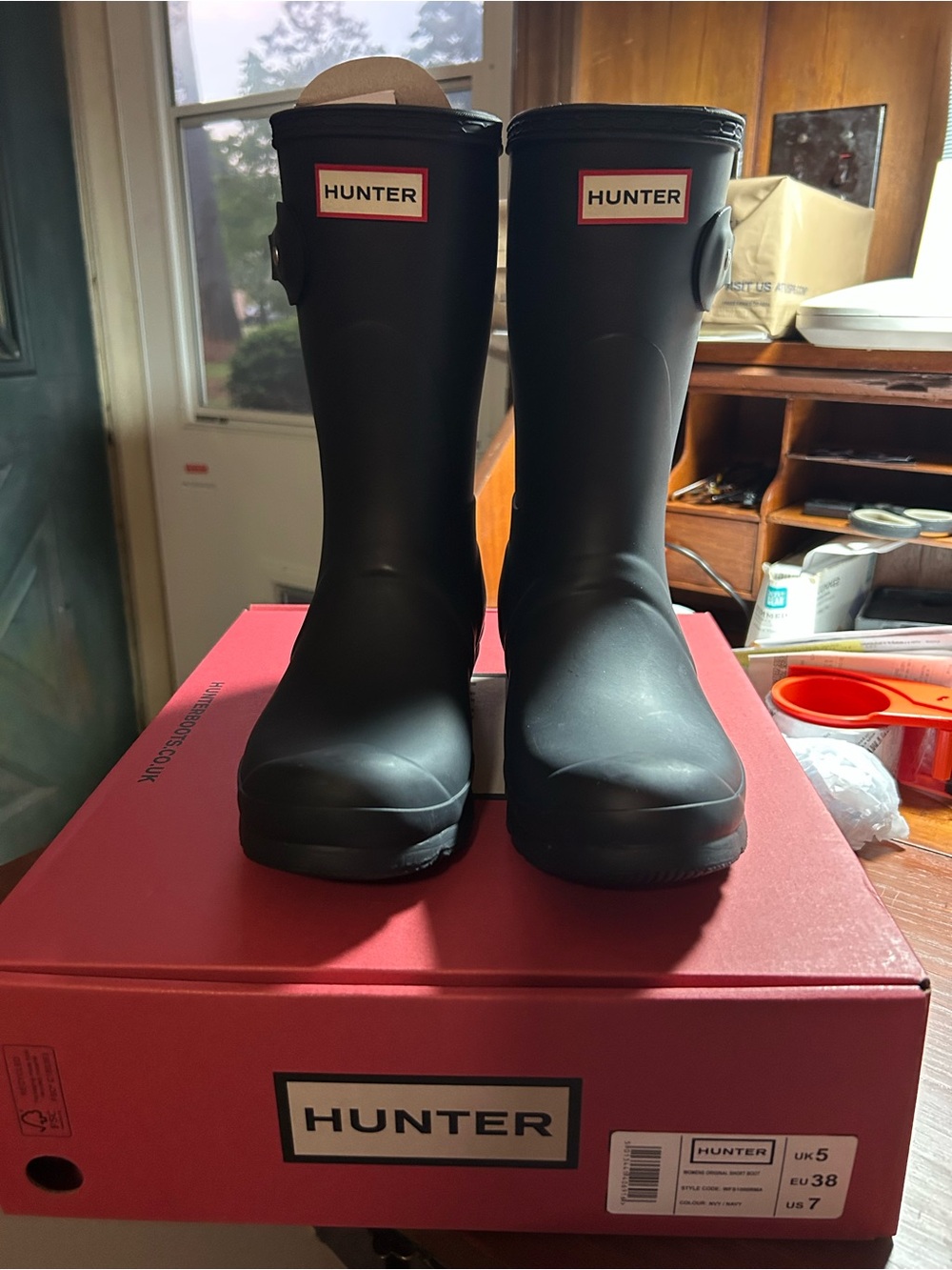 Women’s Hunter Black Short Rain Boots
